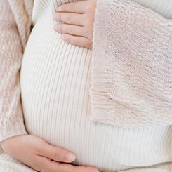 看来是为了抢🇸🇨占企业级市场🌴👨‍👨‍👧‍👧，铁了心要和 🛴🙅‍♂️